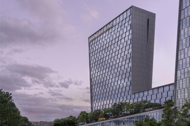 Four Seasons Hotel Shenzhen★★★★★