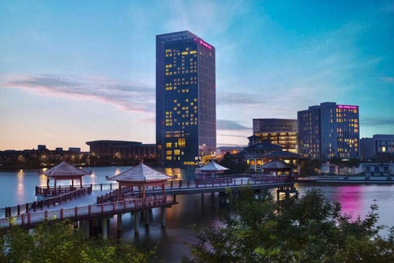 Crowne Plaza Tianjin Meijiangnan by IHG★★★★★