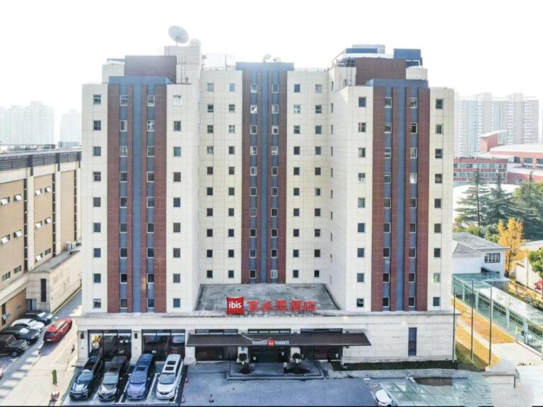 Ibis Shanghai New International Expo Centre Lianyang★★★